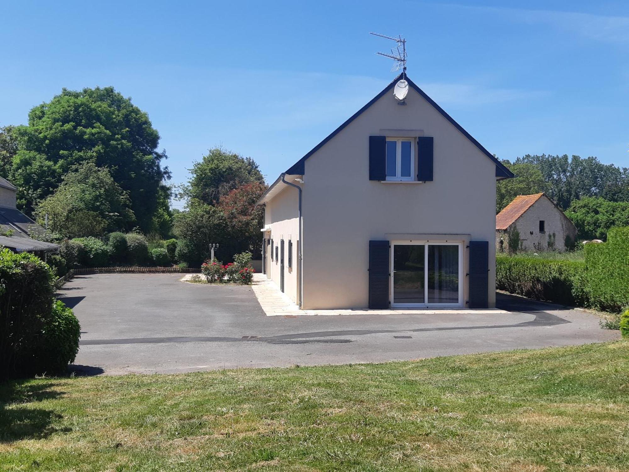 Le So Art, Grande Maison 4 Chambres, Terrain De Petanque, Grand Jardin Clos, Flipper, Babyfoot, Jeux Arcade, Ping Pong,1 Km Mer, Proche Golf, Port En Bessin, Bayeux Et Plages Du Debarquement, Adaptee Enfants Commes Εξωτερικό φωτογραφία